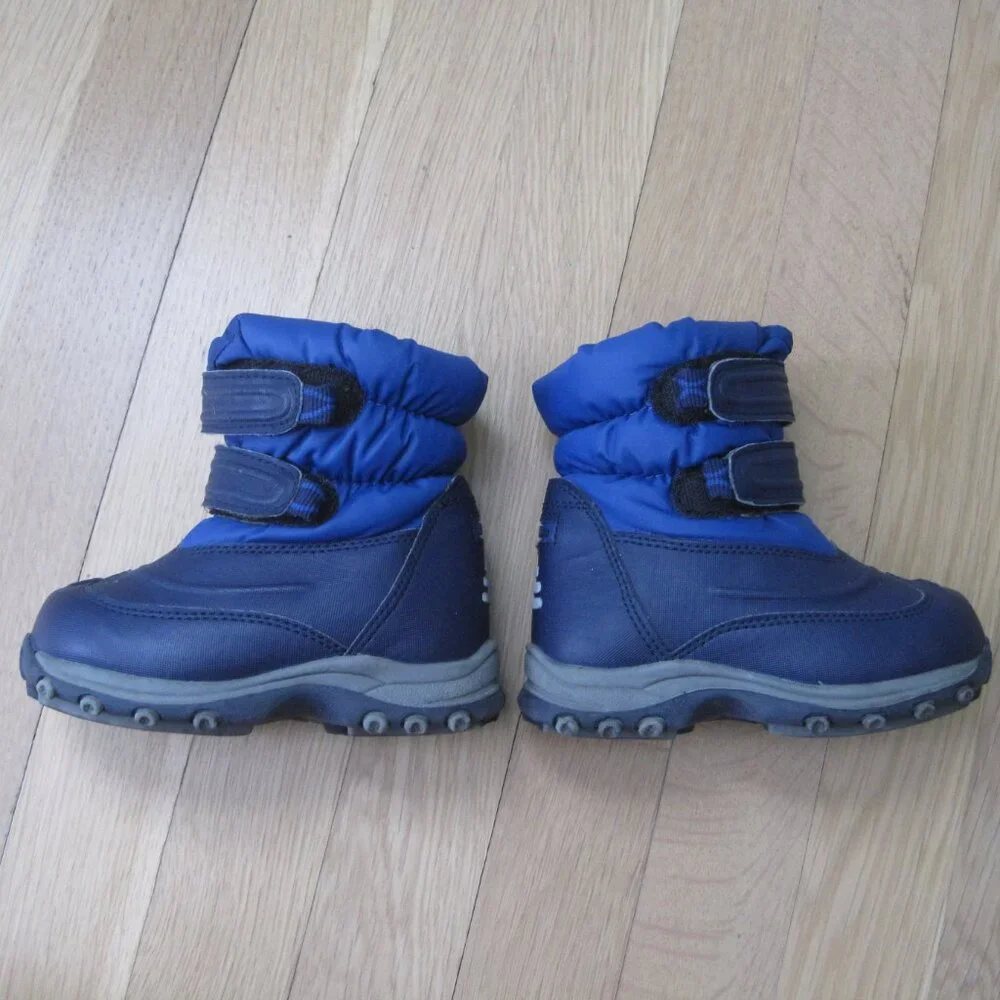 L.L. Bean bean snow